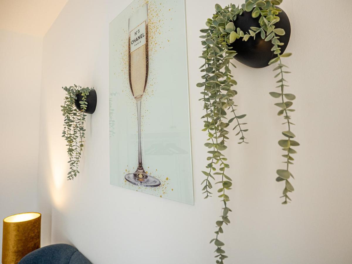 Fabelhafte Apartments Zum Wohlfuehlen Mit Junik Apartments Duisburg Dış mekan fotoğraf